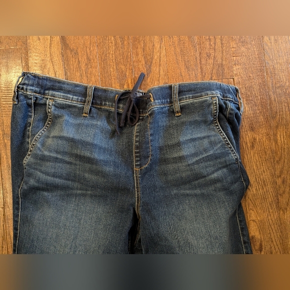 Torrid Pull-On Weekend Boyfriend Super Soft Mid-Rise Jean Size 2x Tall (20) - Picture 14 of 16